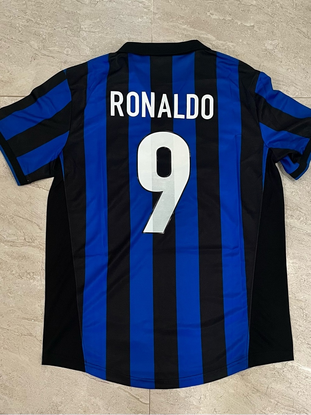 Inter Milan 98/99 Home kit - Ronaldo #9 SIZE X-LARGE